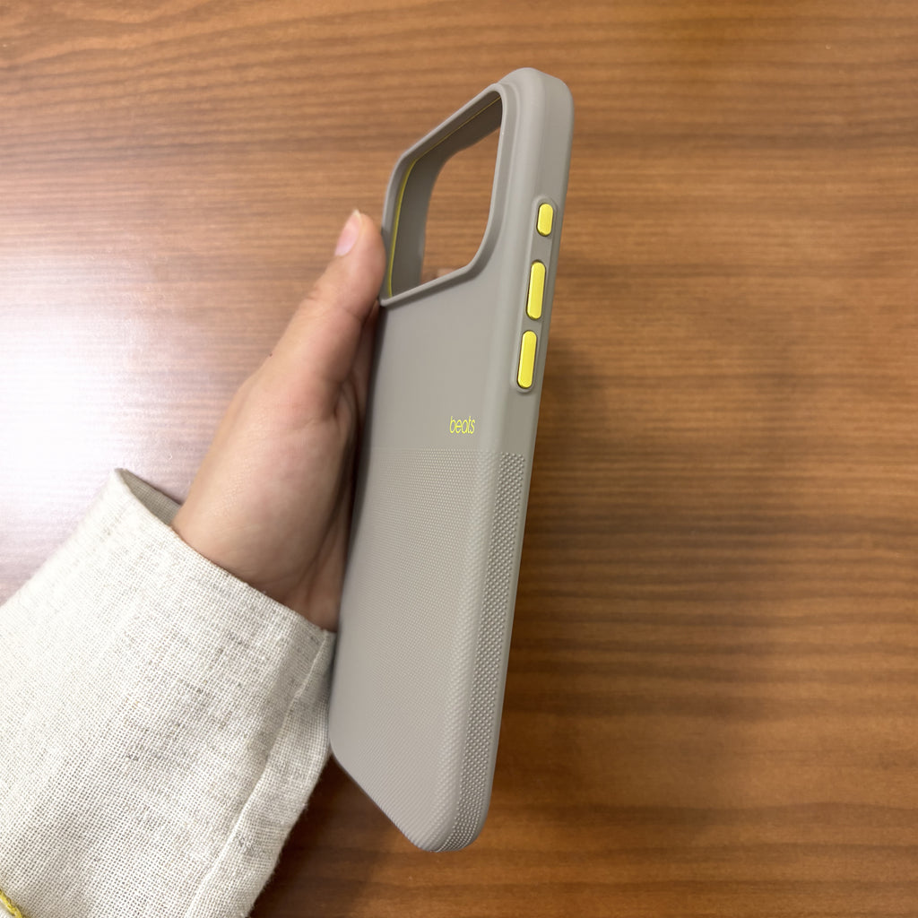Beats Rugged Case - MagSafe