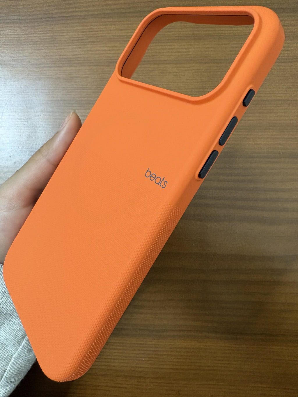 Beats Rugged Case - MagSafe